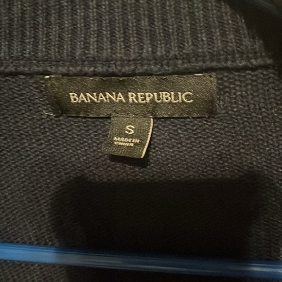 Navy blue. 100% cotton cardigan sweater. Gray detail along buttons and collar - Picture 5 of 7